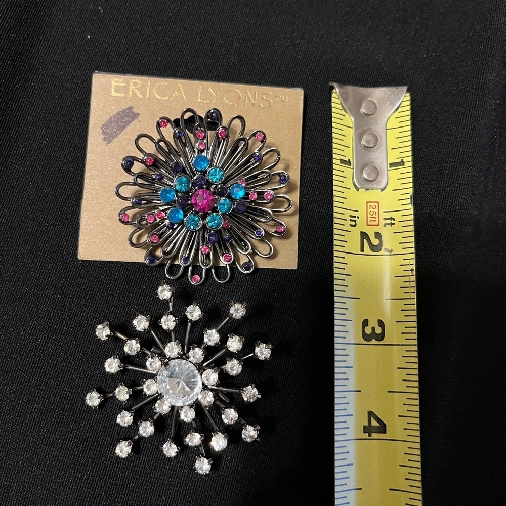 Erica Lyons Black and Silver Brooch Set